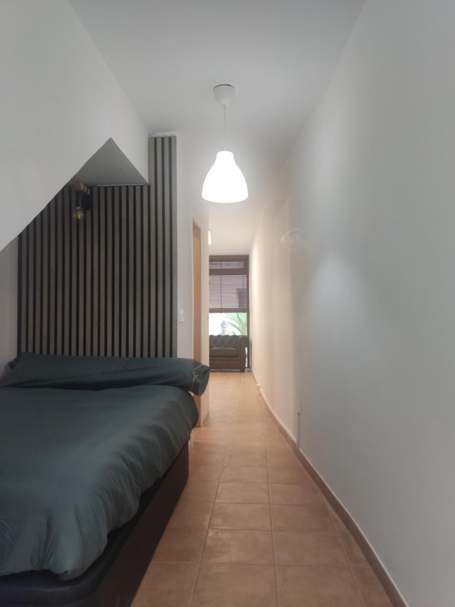 Estudio Bajo La Escalera Redondela Eksteriør billede