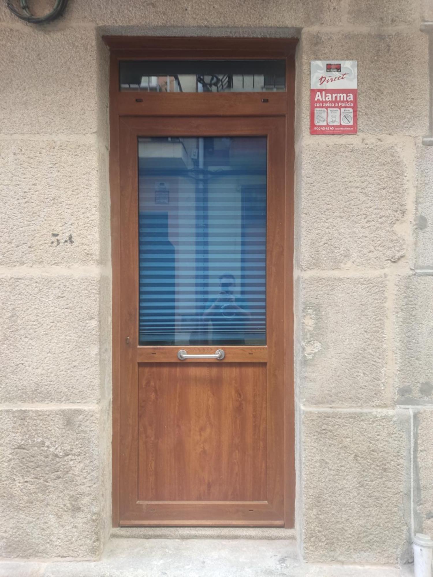 Estudio Bajo La Escalera Redondela Eksteriør billede